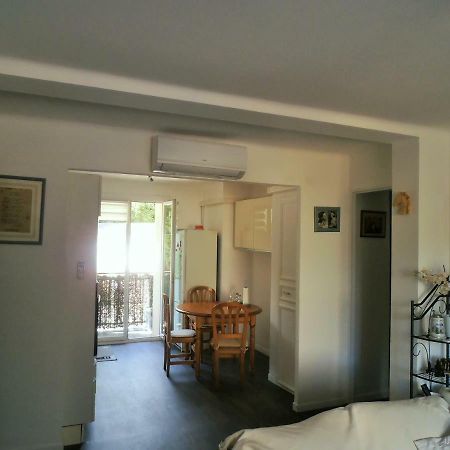 Cosy Nimes Apartment Bagian luar foto