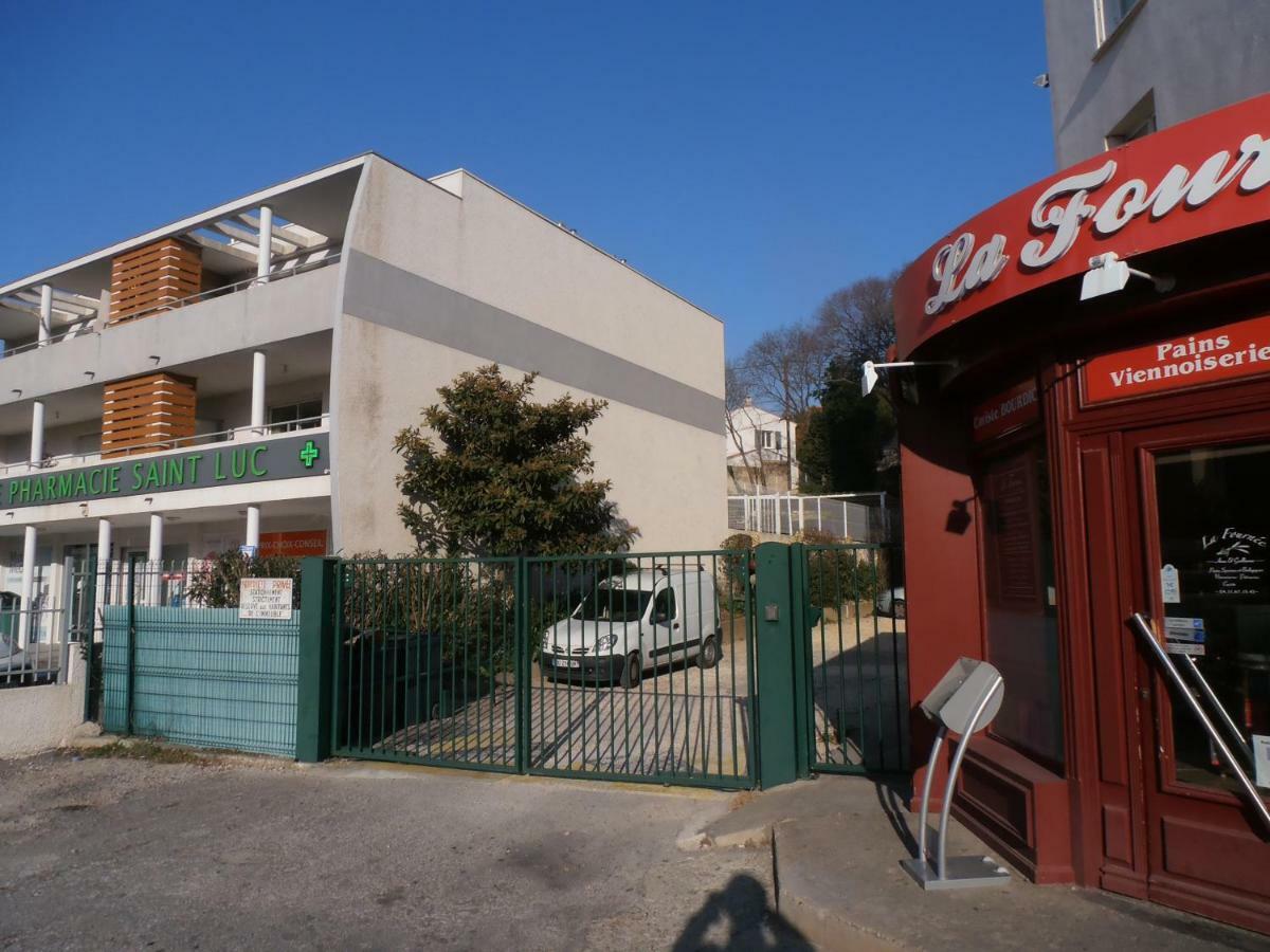 Cosy Nimes Apartment Bagian luar foto